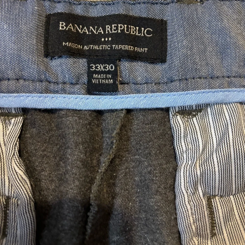 Banana Republic Men’s Size 33/30 Mason Athletic Tapered Pants‎